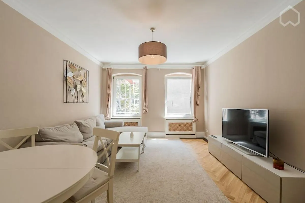 Moderne Wohnung Fuer Junggebliebene In Kreuzberg-3L Berlin